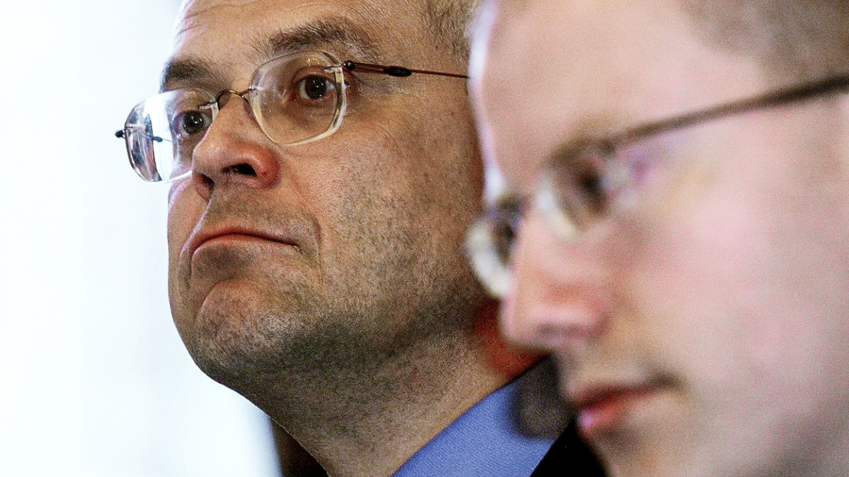 Rozpočet je v plusu…  A zítra to roztočíme, drahoušku!