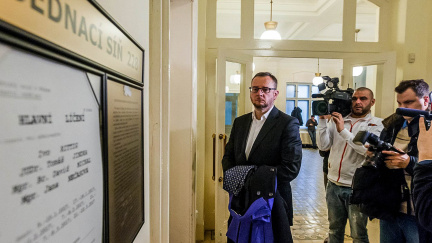 Komentář: Česká odposlechová republika. Když bez štěnic není žádný jiný důkaz