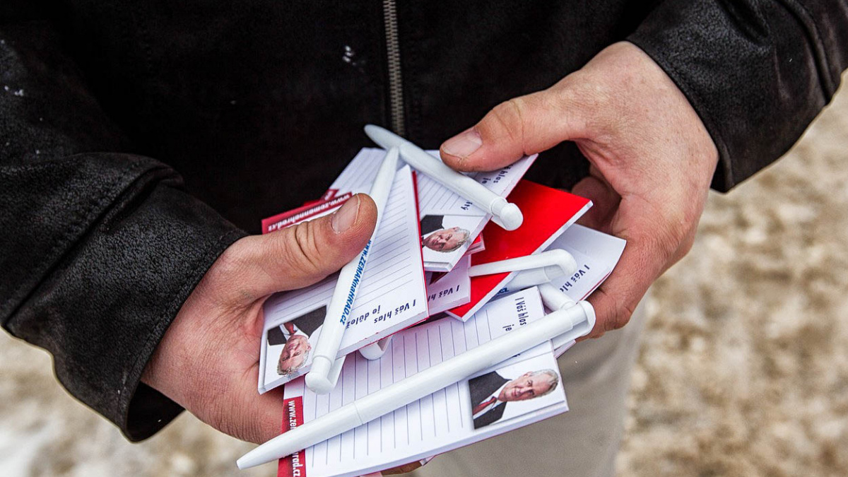 Mění se pravidla pro kandidaturu na prezidenta. K podpisům přibudou čísla občanek