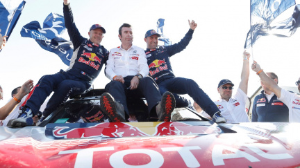 Aktualizováno: Vítězství na Dakaru slaví Peterhansel. Prokop skončil jedenáctý