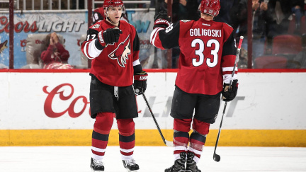 Vrbata si připsal 'přihrávkový hattrick'. Jágr asistencí porážku neodvrátil