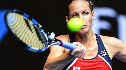 Aktualizováno: Plíšková, Šafářová a Strýcová postoupily do dalšího kola. Dál jde Štěpánek