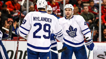 Polák oslavil 600. zápas v NHL gólově, puk poslal do brány 'zakletého' Mrázka