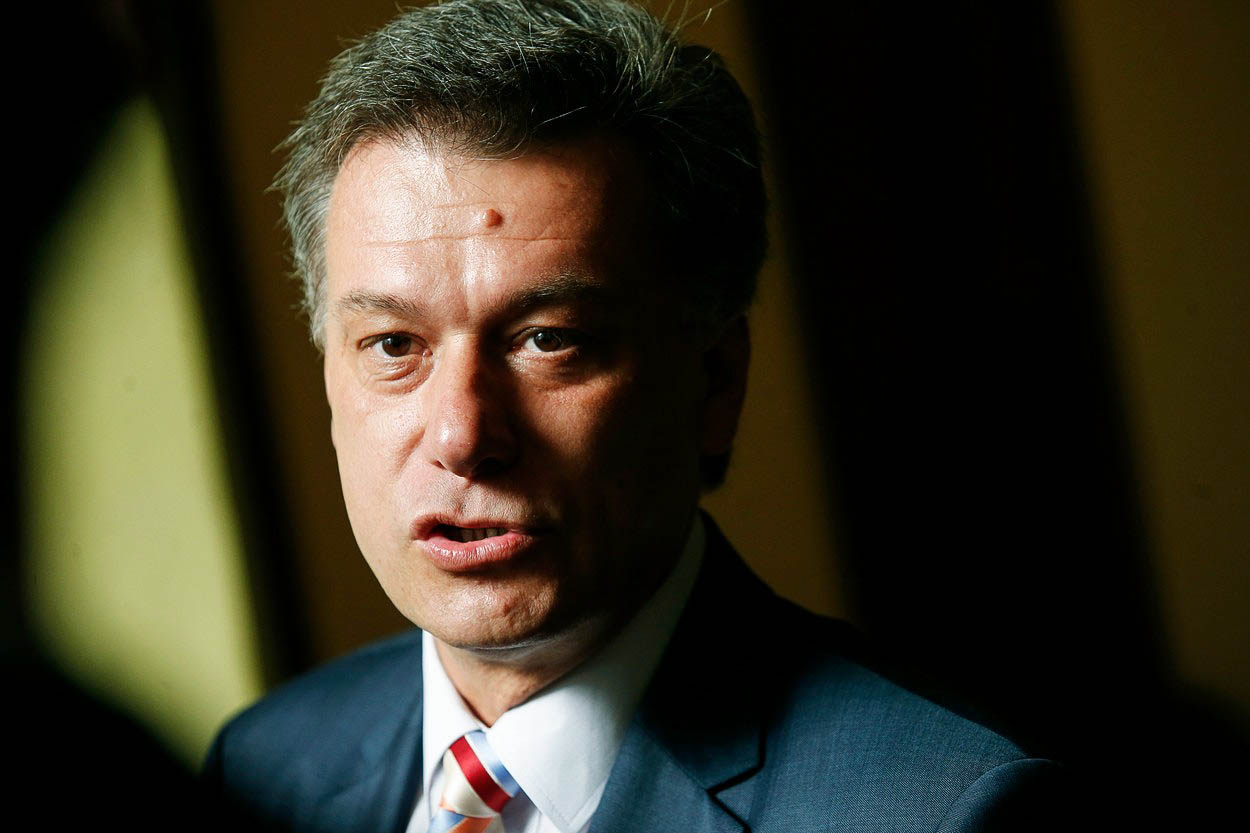 'Prasárna, výsměch, šaškárna'. Zpráva o reorganizaci policie rozbouřila politické vody