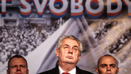 Komentář: Hovnivál udělá z prdu kuličku, česká justice medicinbal