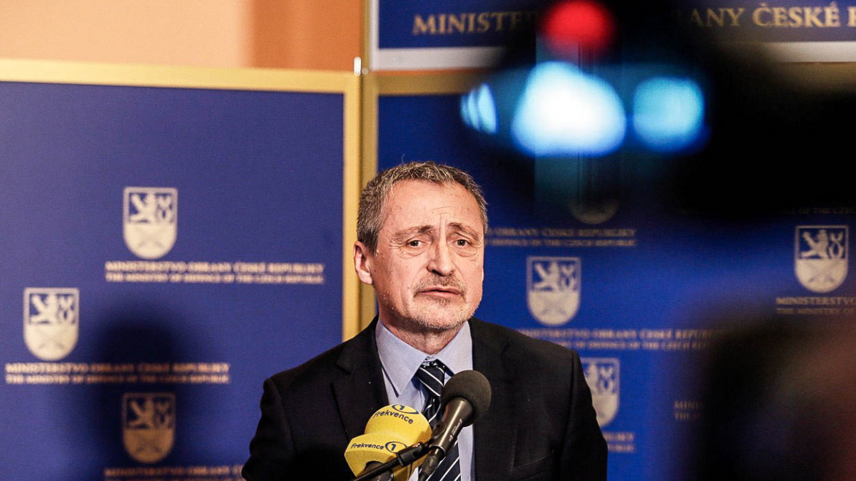 České Vojenské zpravodajství varuje před kyberútoky i před expertem na výbušniny Al-Káidy