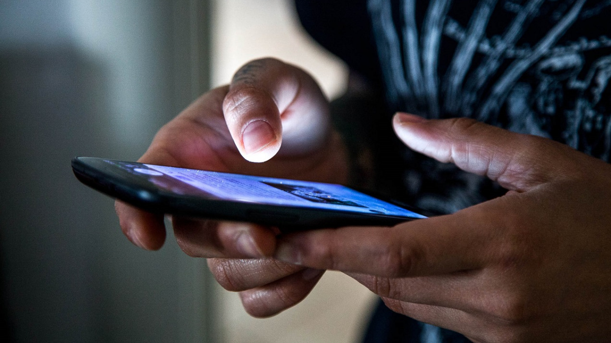 Za mobilní internet levnější! aneb Cenová tyranie operátorů