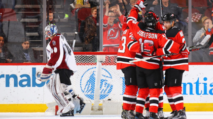 Zachův gól pomohl New Jersey k výhře, Hanzal měl další plodný den