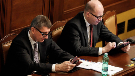 Aktualizováno: Co takhle v zájmu občanů prověřit tvé dluhopisy, píše Sobotka Babišovi