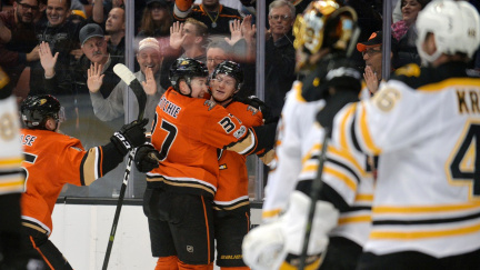 Kaše po měsíci ožil, Neuvirth s Voráčkem nezabránili prohře s lídrem soutěže