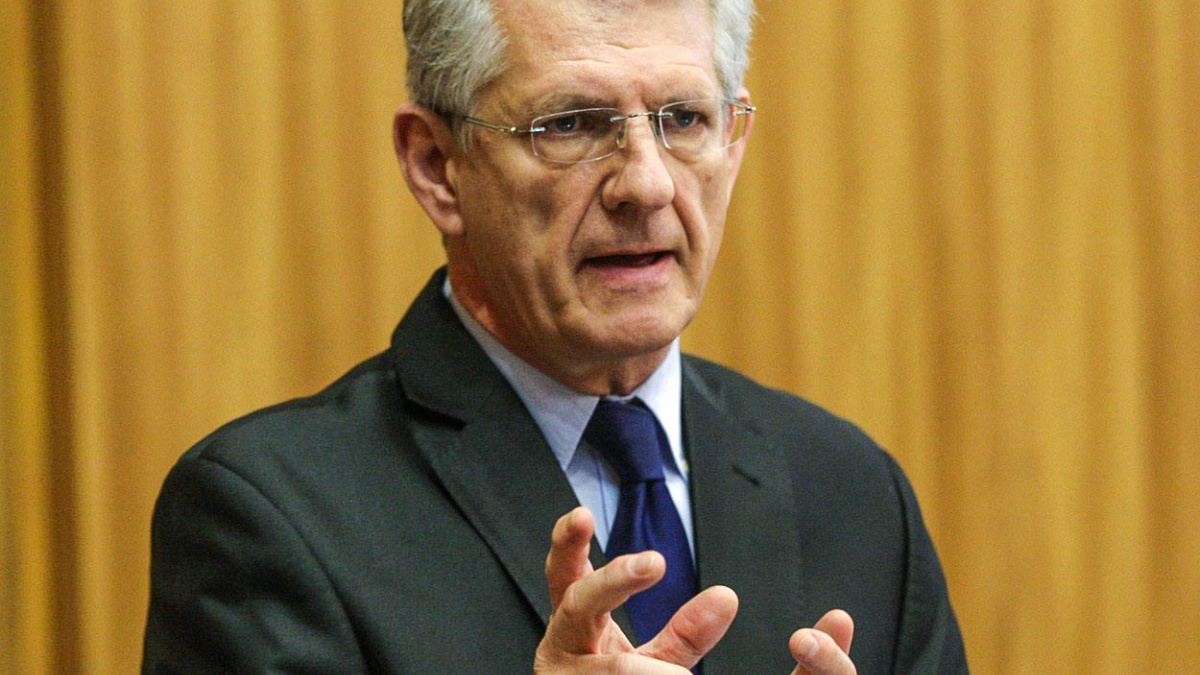 Hejtman Košta: Varovali mě, že mám být jen kůň, co vyhraje volby. Veřejnost neví vše