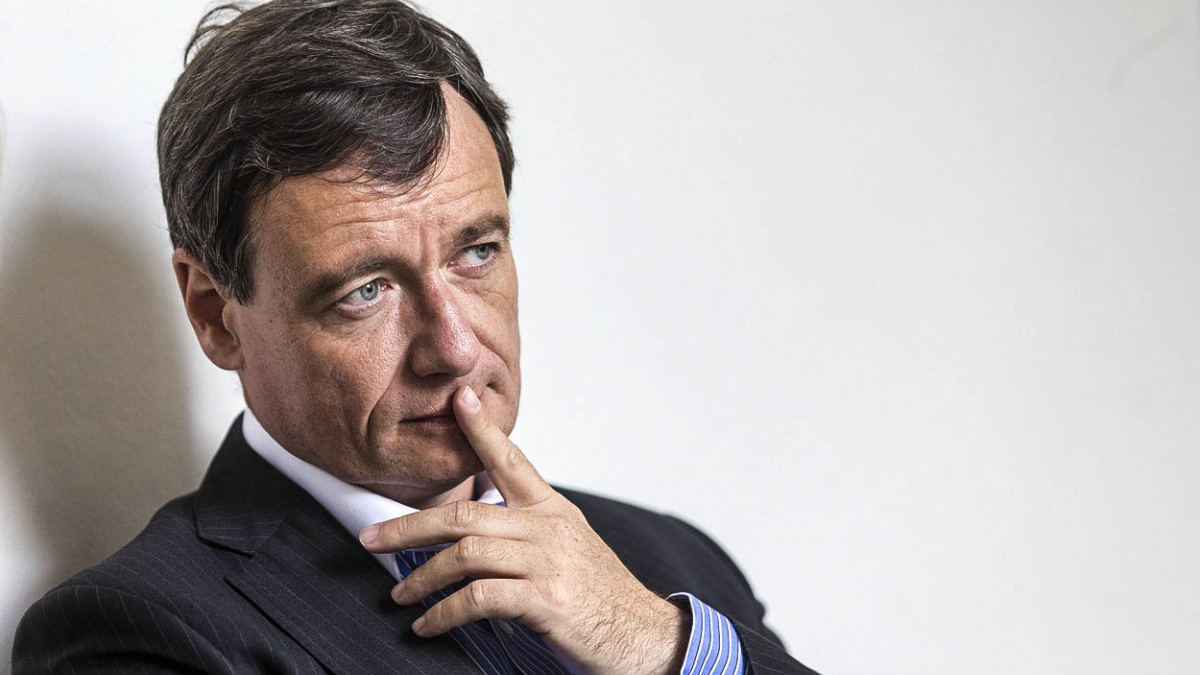 Soud vrátil k došetření Rathovu kauzu