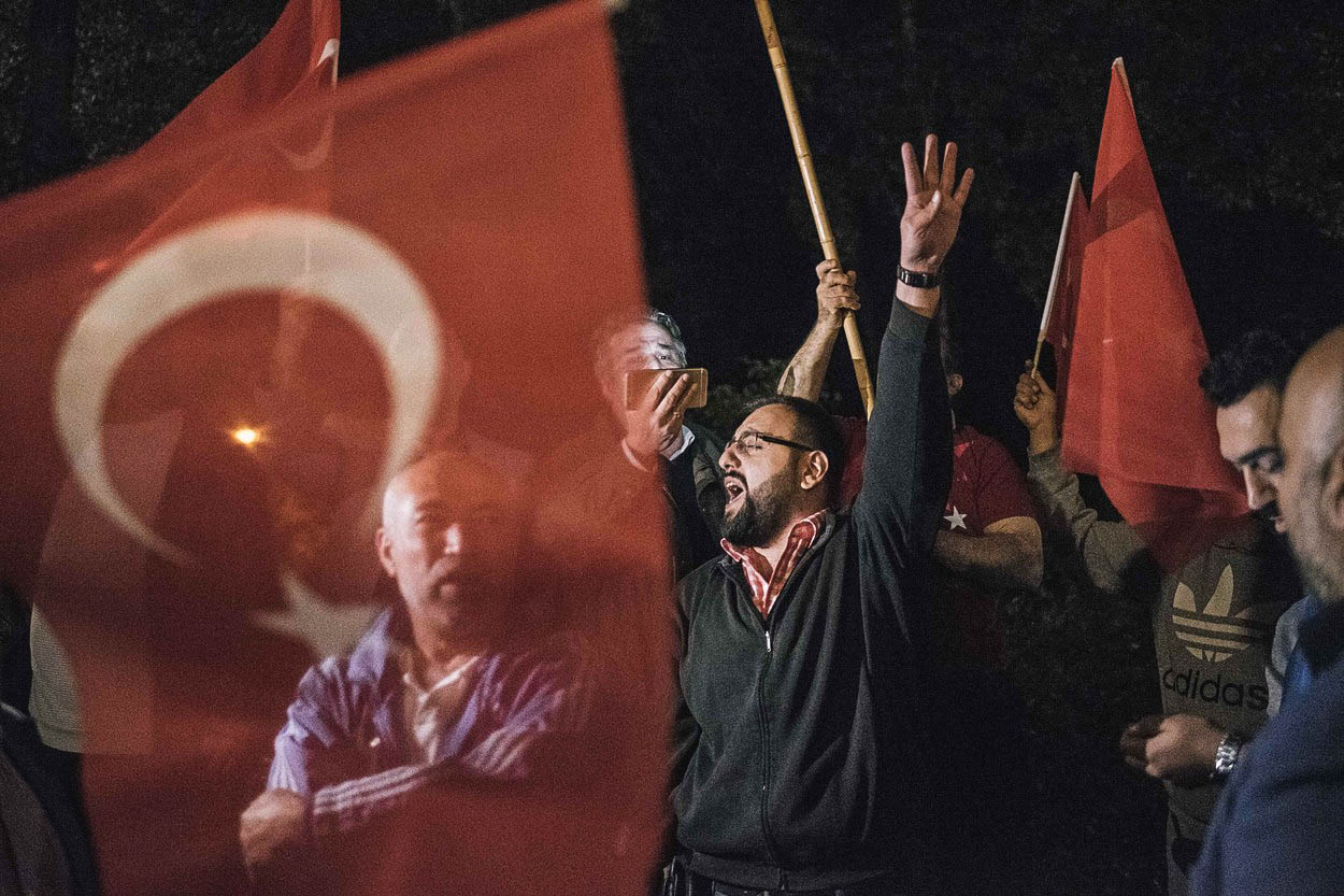 Německo-turecká doba ledová. Ankara se dožaduje svobody slova, kterou sama potírá