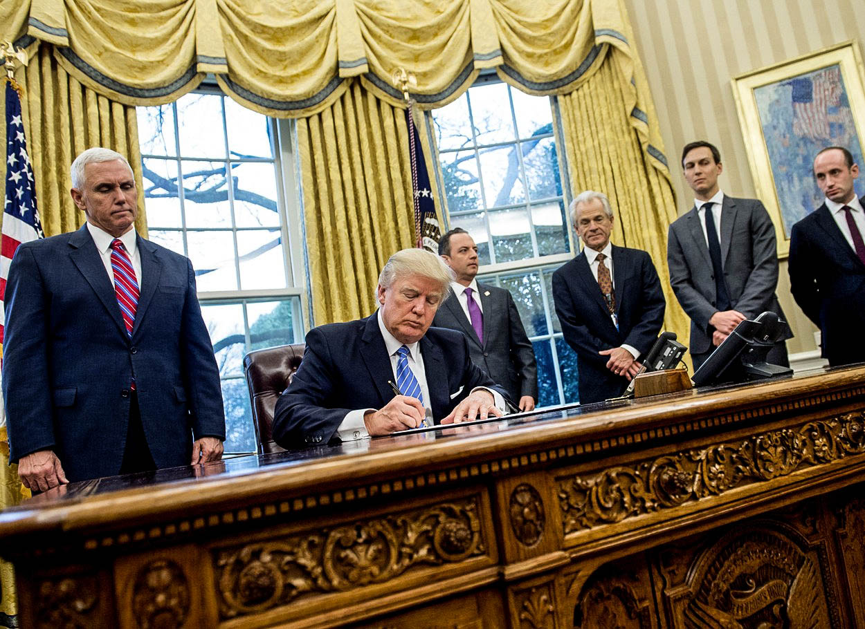 Trump podepsal nový dekret proti migraci. Výjimku dostal Irák