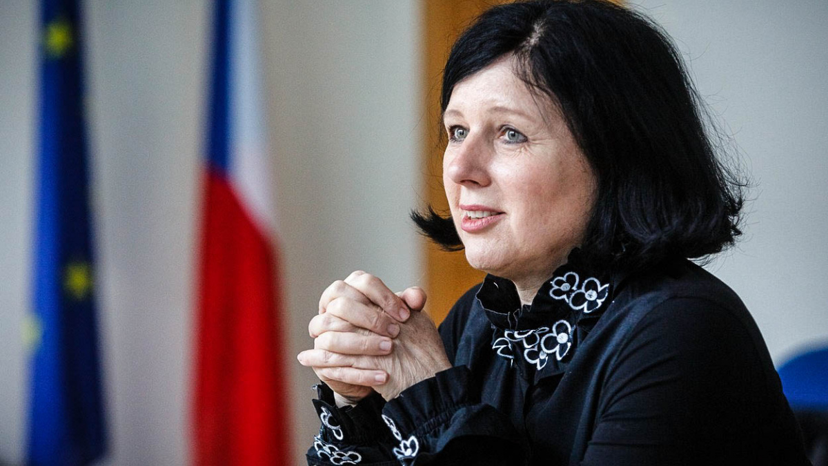 Jourová: Kdo chce peníze od EU, musí plnit její hodnoty