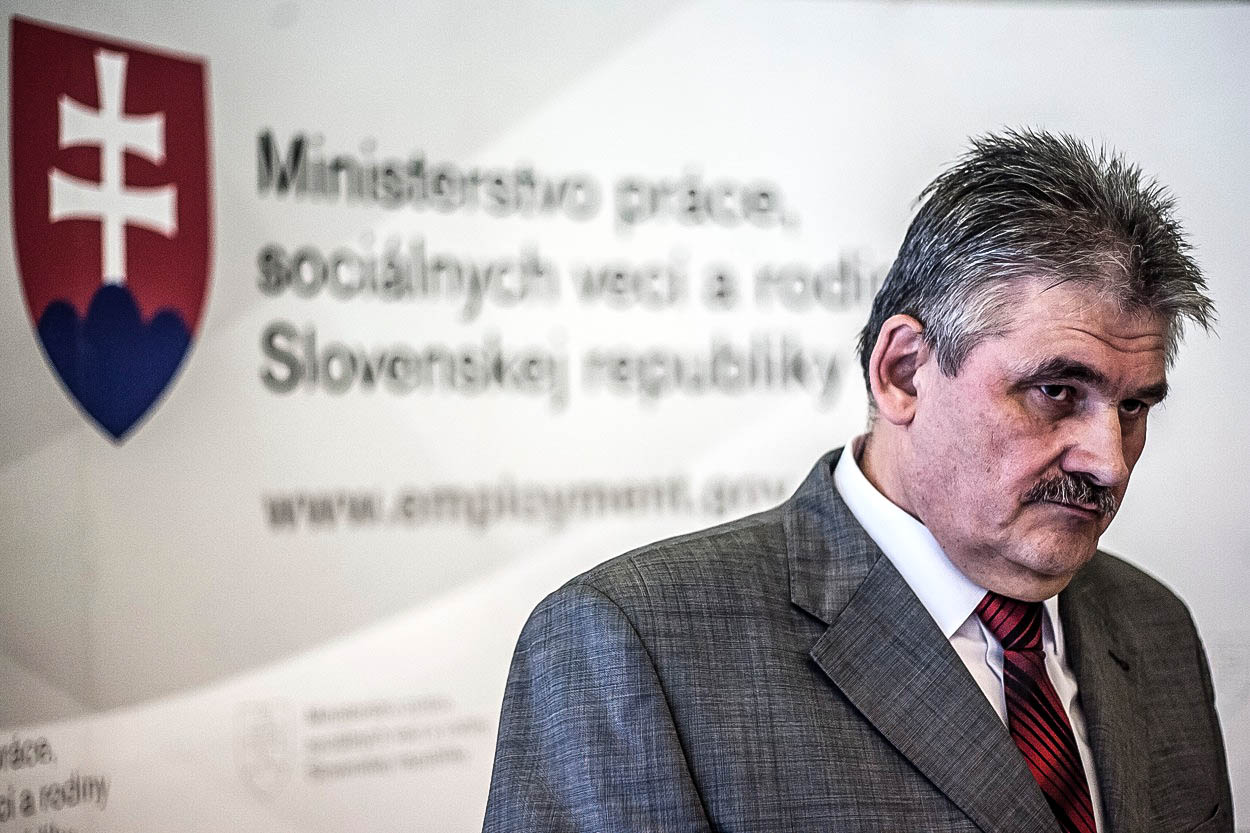 Slovensko chce od Česka pomoc s nelegálními pracovníky ze zahraničí