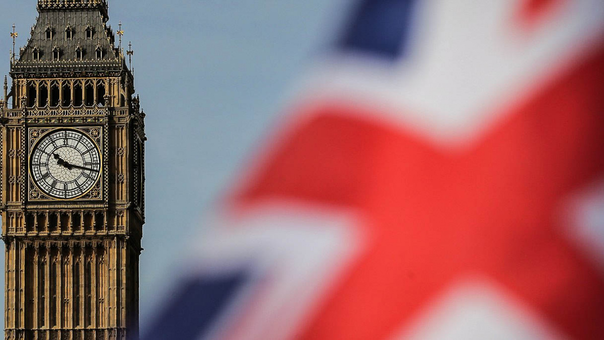 Britský parlament posvětil vládě brexit. 'Rozvod' s EU může začít