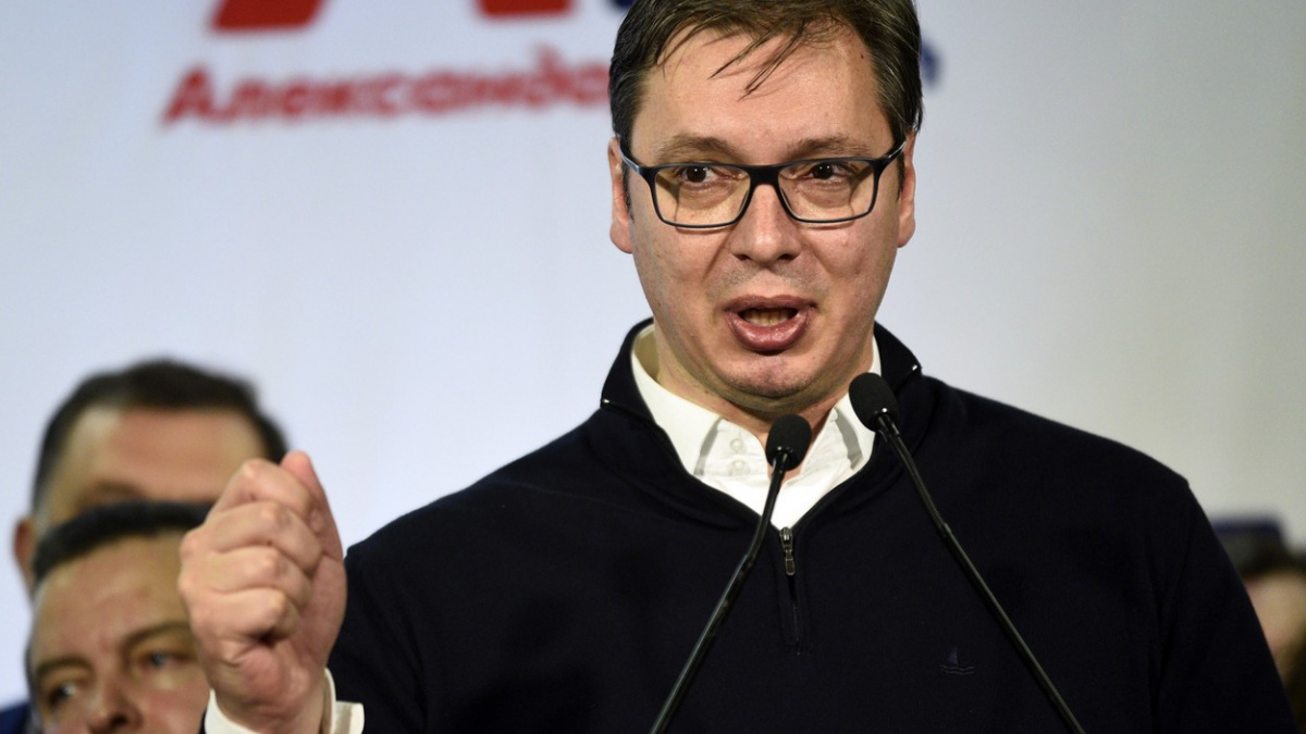 Srbským prezidentem bude premiér Vučić. Chce do EU s Ruskem za zády