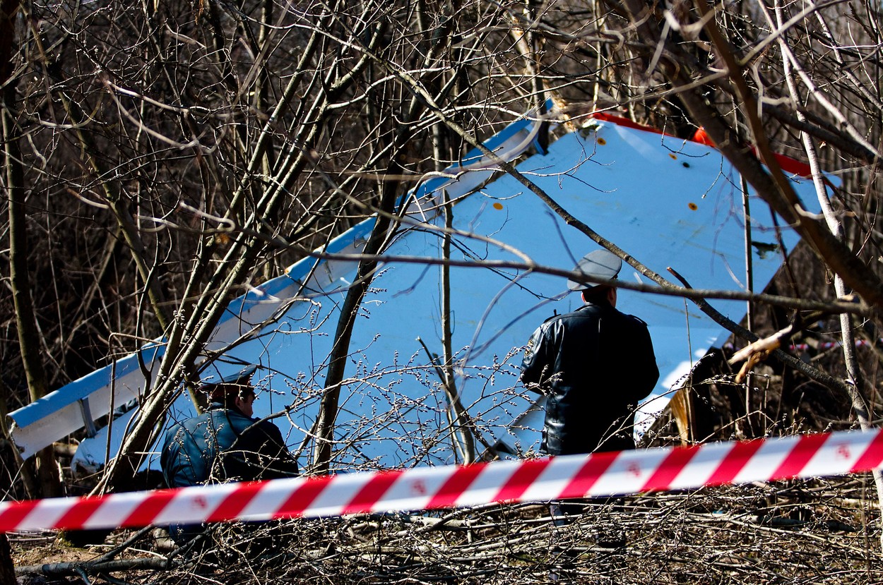 Polská prokuratura: Ruští dispečeři navedli letadlo u Smolenska na smrt