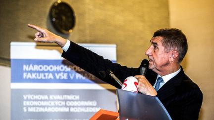 Aktualizováno: Babiš přišel s novou výmluvou: Za neshody v příjmech můžou odlišné dokumenty