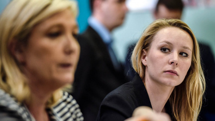 Zadupe mladá a drsná Le Penová svou tetičku Marine do země?