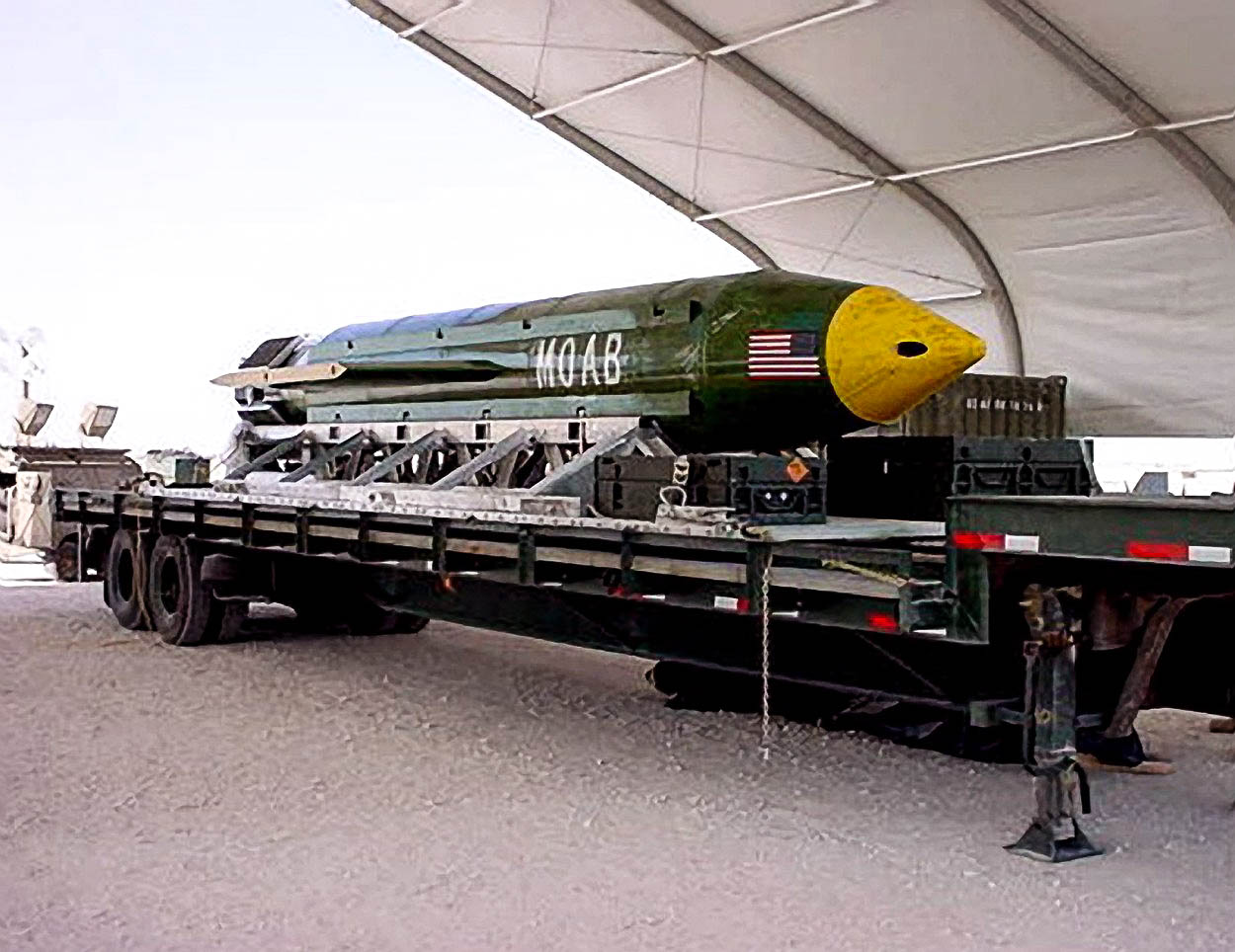 Poprvé v historii: Američané shodili na Afghánistán svou nejsilnější konvenční bombu