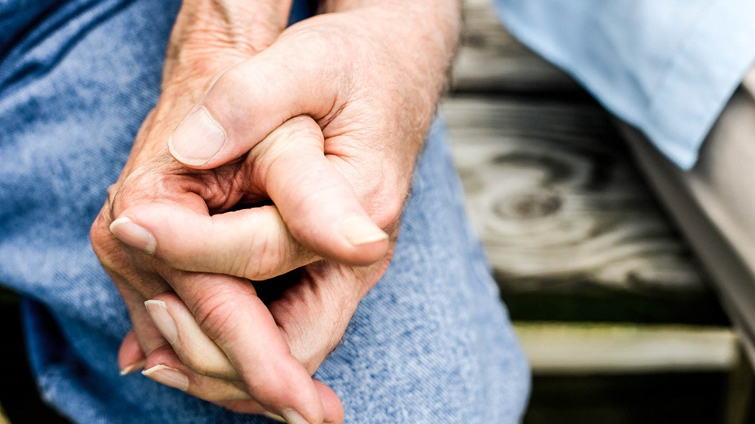 Za partnery si vybíráme spíš vzdálené příbuzné než úplné cizince