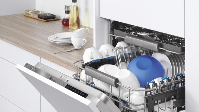 Získejte víc času sama na sebe, umývejte nádobí v myčce místo dřezu!