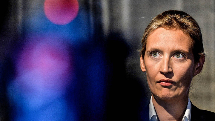 Co dělají ženy v čele evropské krajní pravice?