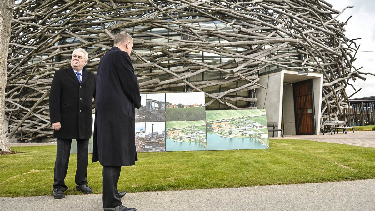 Zeman půjde do voleb. S Agrofertem v zádech