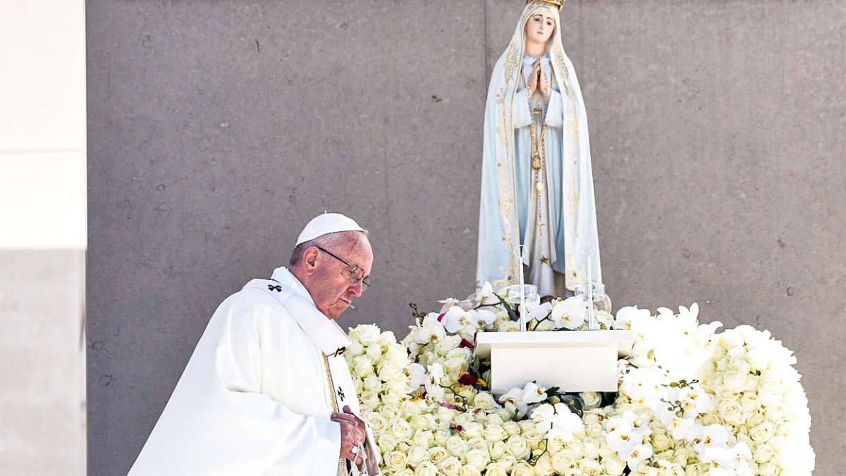 Zázrak nebo výmysl katolických intelektuálů? Sto let od zjevení ve Fátimě