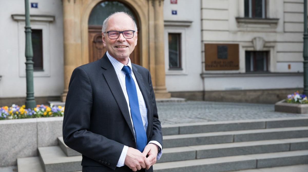 Zeman s Pilným nemá problém, ministrem ho jmenuje příští týden