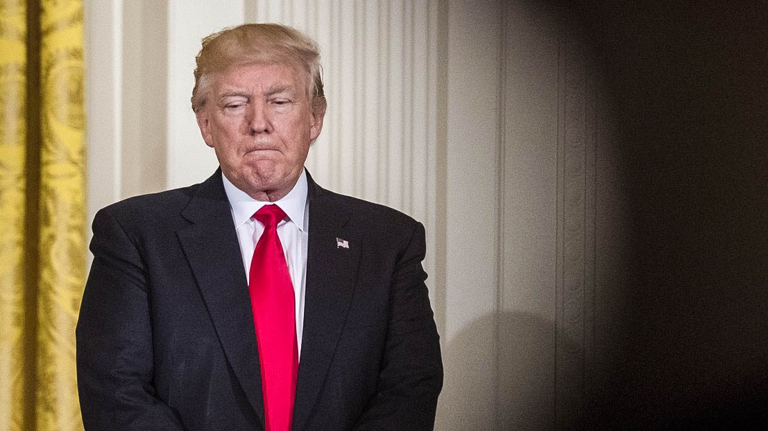 Trump řeší, kam složit na noc hlavu