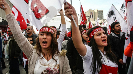 Raději bez chlupů, dámy, vyzývá Erdoganův dekret