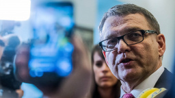 Do boje o Hrad možná vyšleme Štěcha nebo Zaorálka, avizuje Sobotka