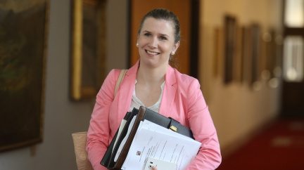 Aktualizováno: Bez řádu neodejdu. Valachová neskončí, dokud neprosadí učitelskou novelu