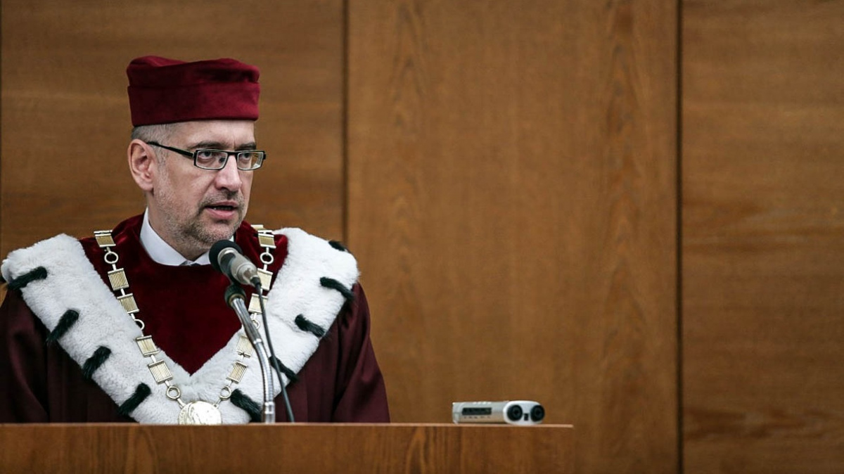 Dodržte slib a zařiďte školám víc peněz, vyzvali rektoři Sobotku