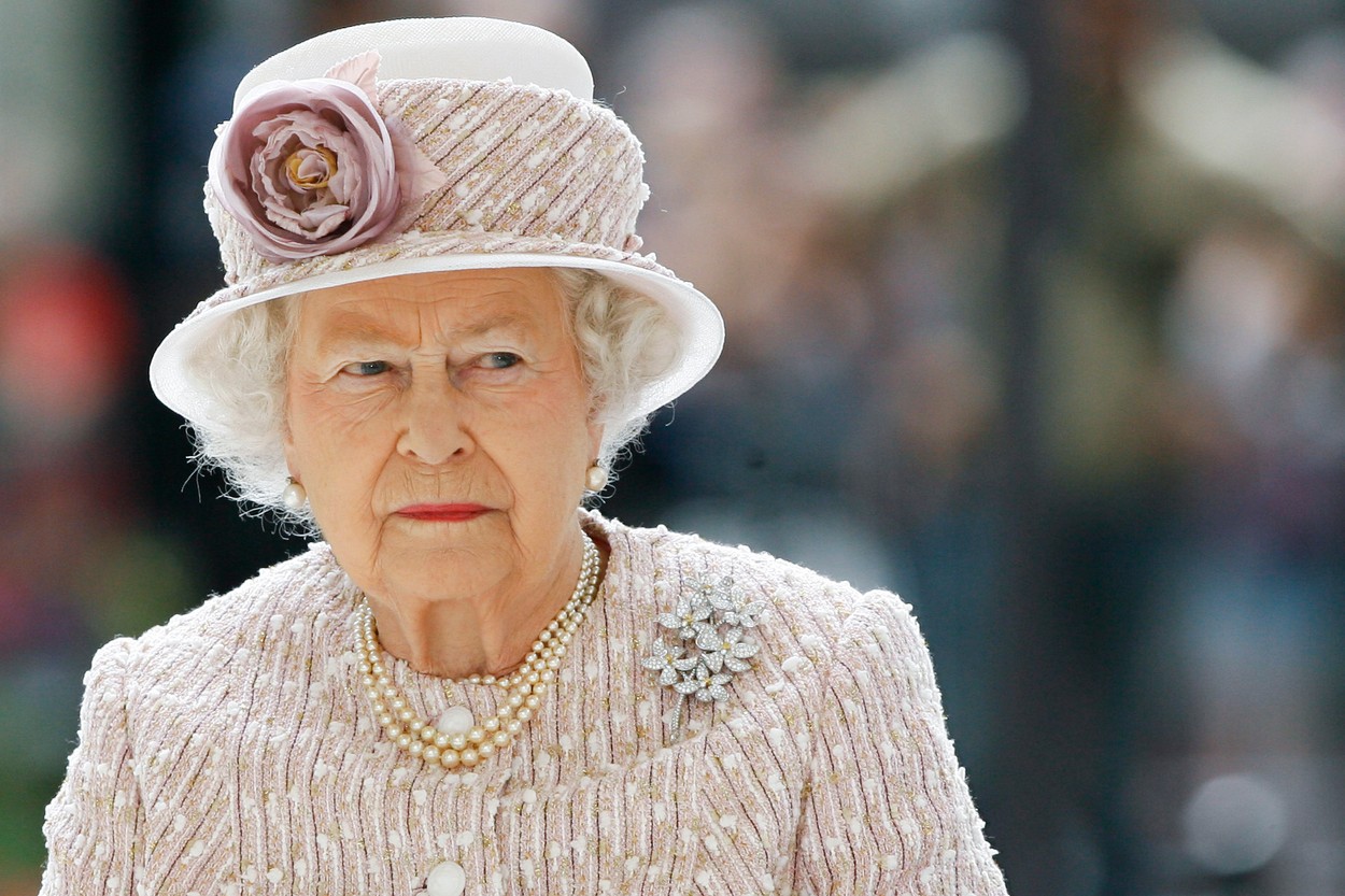 Proč se Hrad zlobí kvůli audienci Miloše Zemana u britské královny