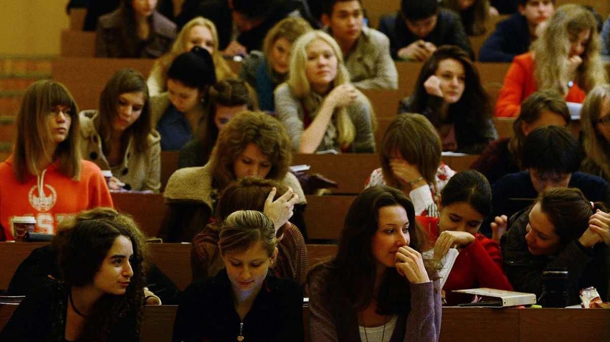 Stabilita především: Mladí Rusové chtějí blahobyt a drží se doma