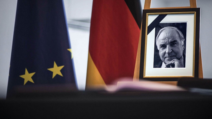 Začal trapný boj o Kohlovo dědictví