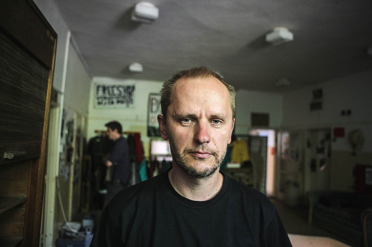 Problém není občanská neposlušnost, ale naopak poslušnost, říká zástupce Kliniky