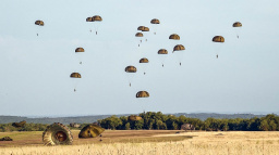 Zásah, nebo cvičení? Všechno jedno. Hlavně ať občan neobtěžuje dotěrnými dotazy