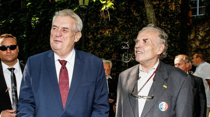 Aktualizováno: Srp byl v KSČ, podmínky pro členství v radě ÚSTR tedy nesplňuje