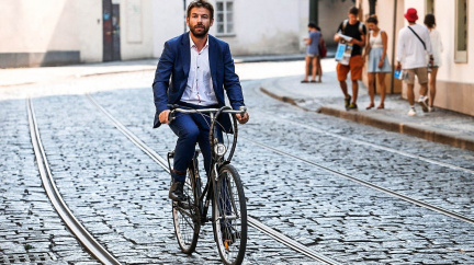 Šéf justice, který neumí číst zákony