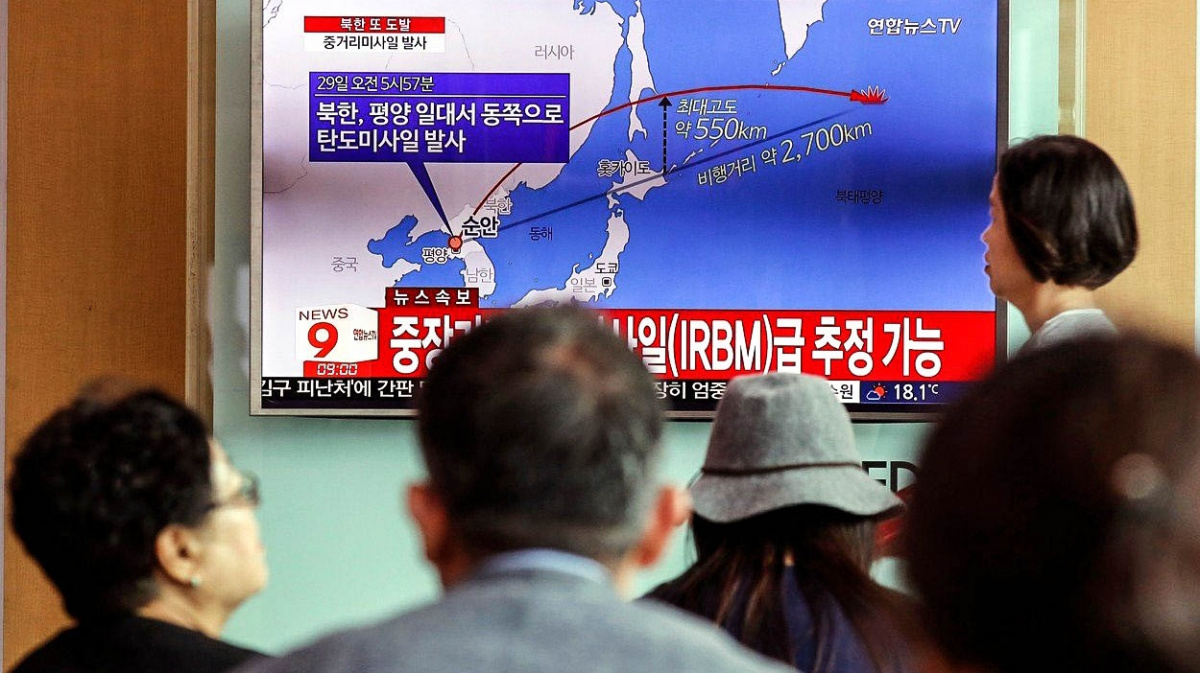 KLDR k Japonsku poprvé vypálila raketu schopnou nést jadernou nálož