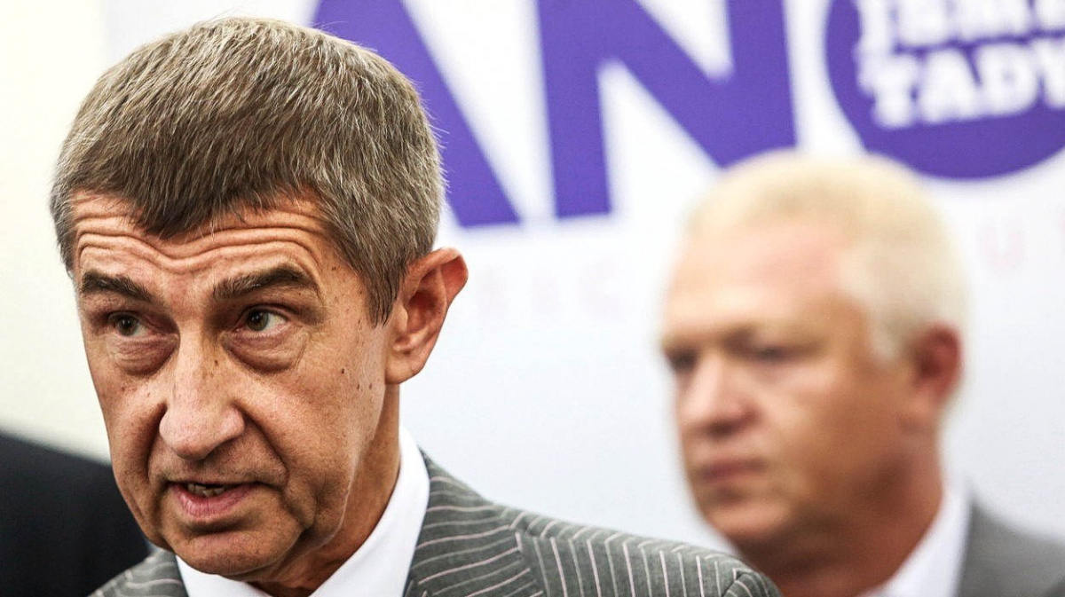 Imunitní výbor doporučil vydat Babiše a Faltýnka. Policie fabuluje, prohlásil Babiš
