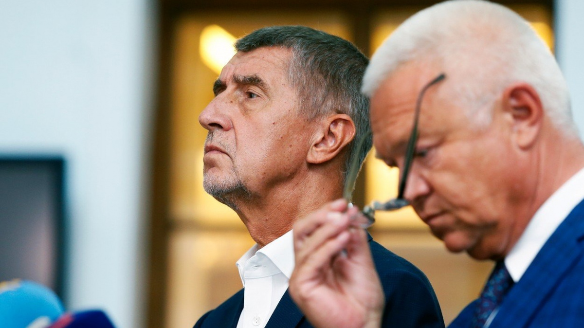 Je rozhodnuto: Sněmovna vydala Babiše i Faltýnka
