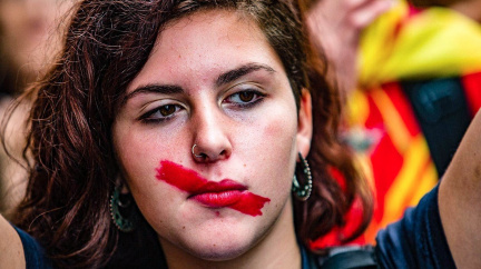 Aktualizováno: V Katalánsku protestují desetitisíce lidí, stávka ochromila i dopravu