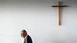 Je pád saského premiéra předzvěstí konce Merkelové?