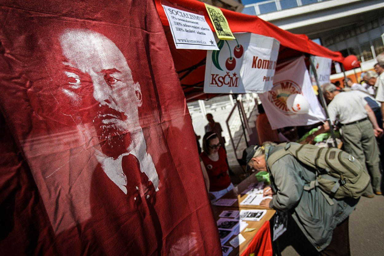 Komunističtí švábi a velkouzenář